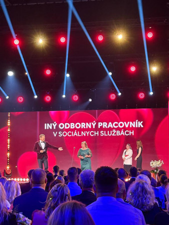 Národná cena starostlivosti DOBRÉ SRDCE 2025: Slzy dojatia, veľké emócie a potlesk pre hrdinov sociálnych služieb!